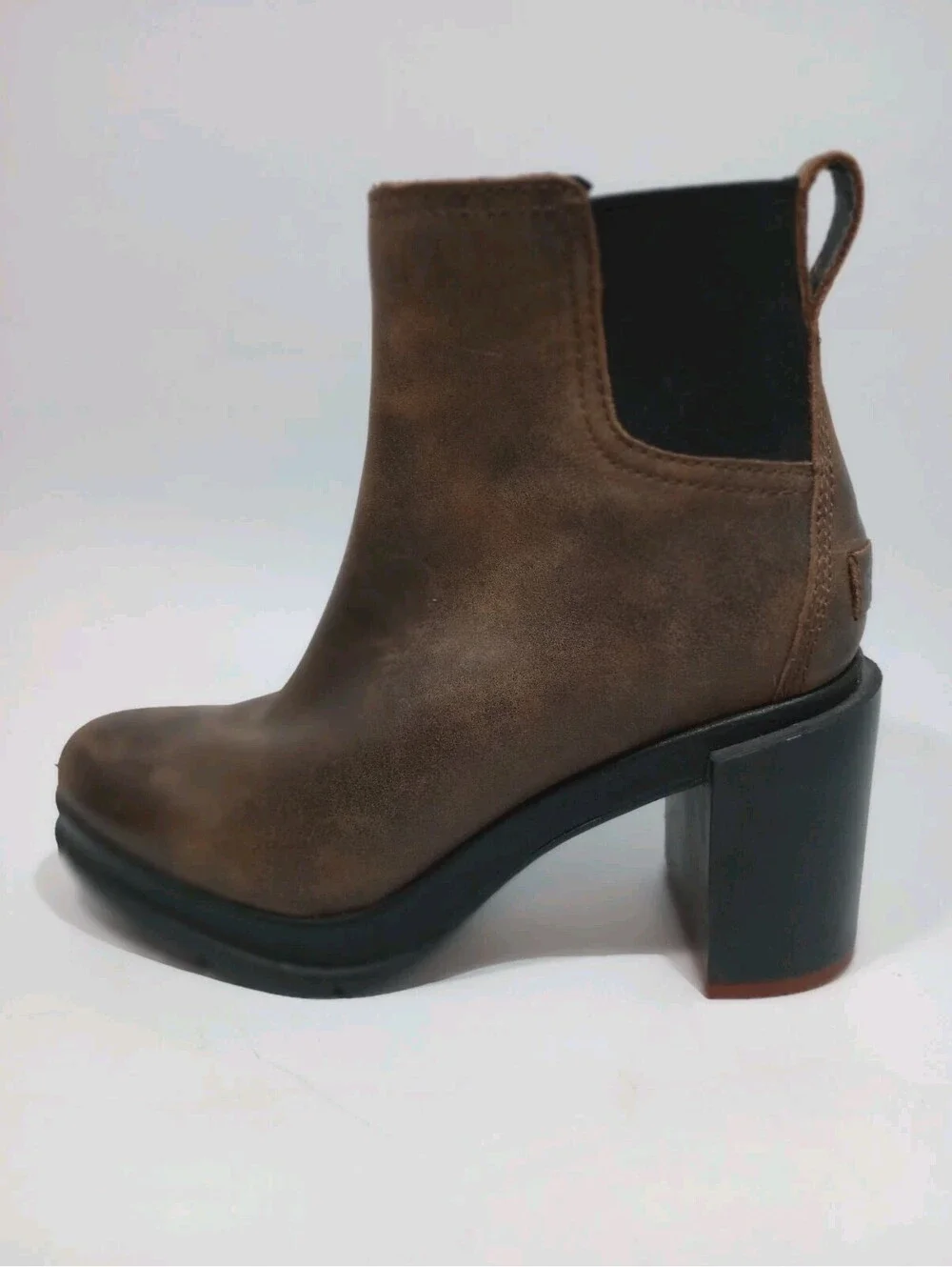 SOREL Chelsea Boot Chunky Block Heal Burro Brown Ankle Boots 6.5